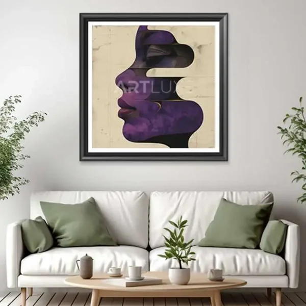Tableau visage de femme avec un fond violet