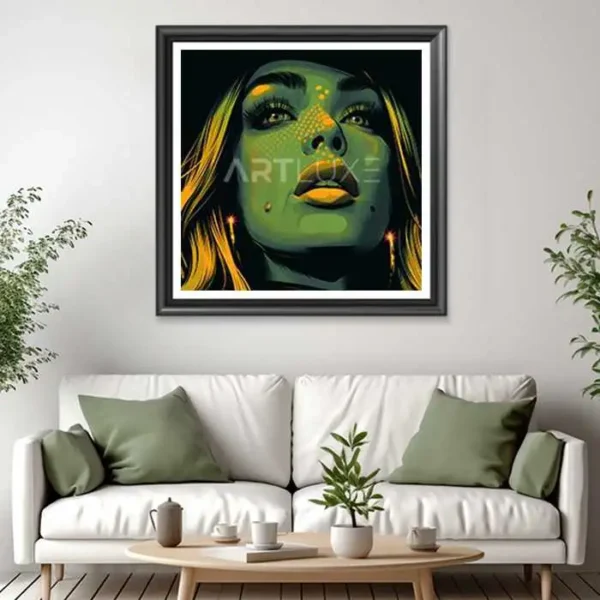 Tableau visage d'une femme avec du maquillage jaune et vert